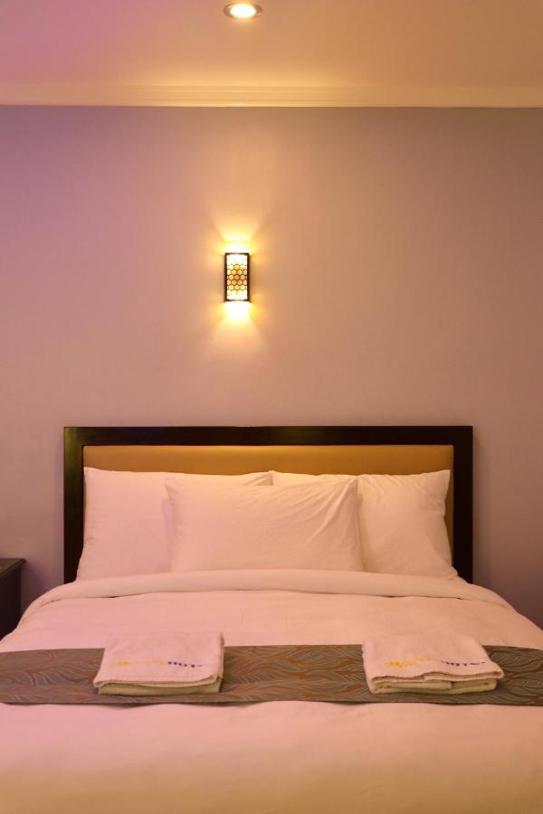 แมซง โฮเต็ล Hotel กาวายันซิตี้ ภายนอก รูปภาพ